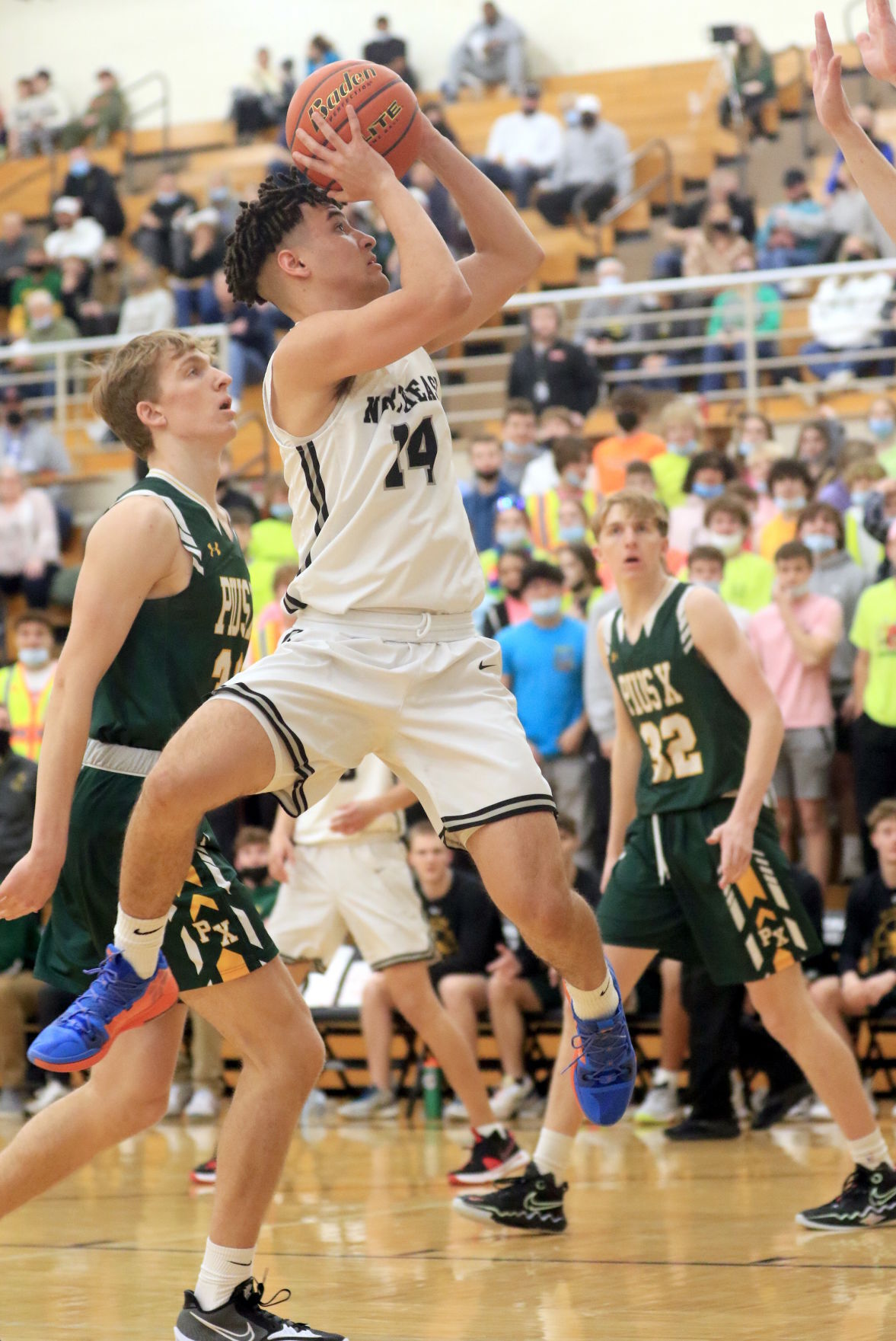 Lincoln Pius X vs. Lincoln Northeast, 1.8
